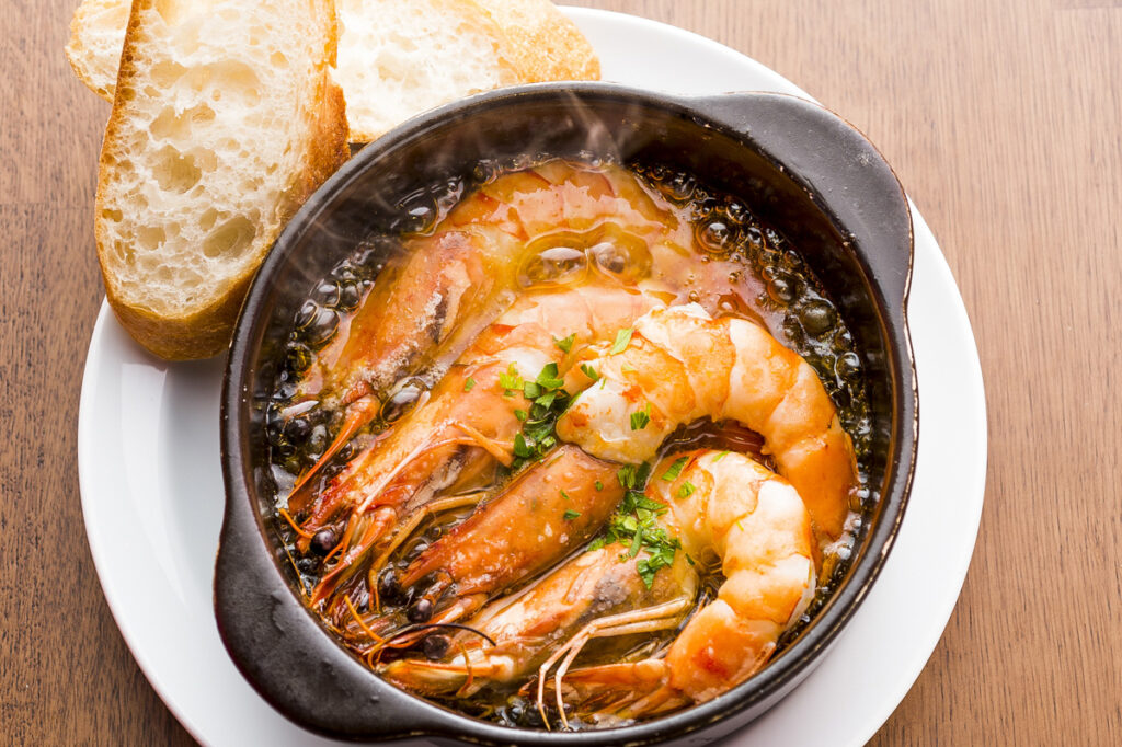 エビのアヒージョ